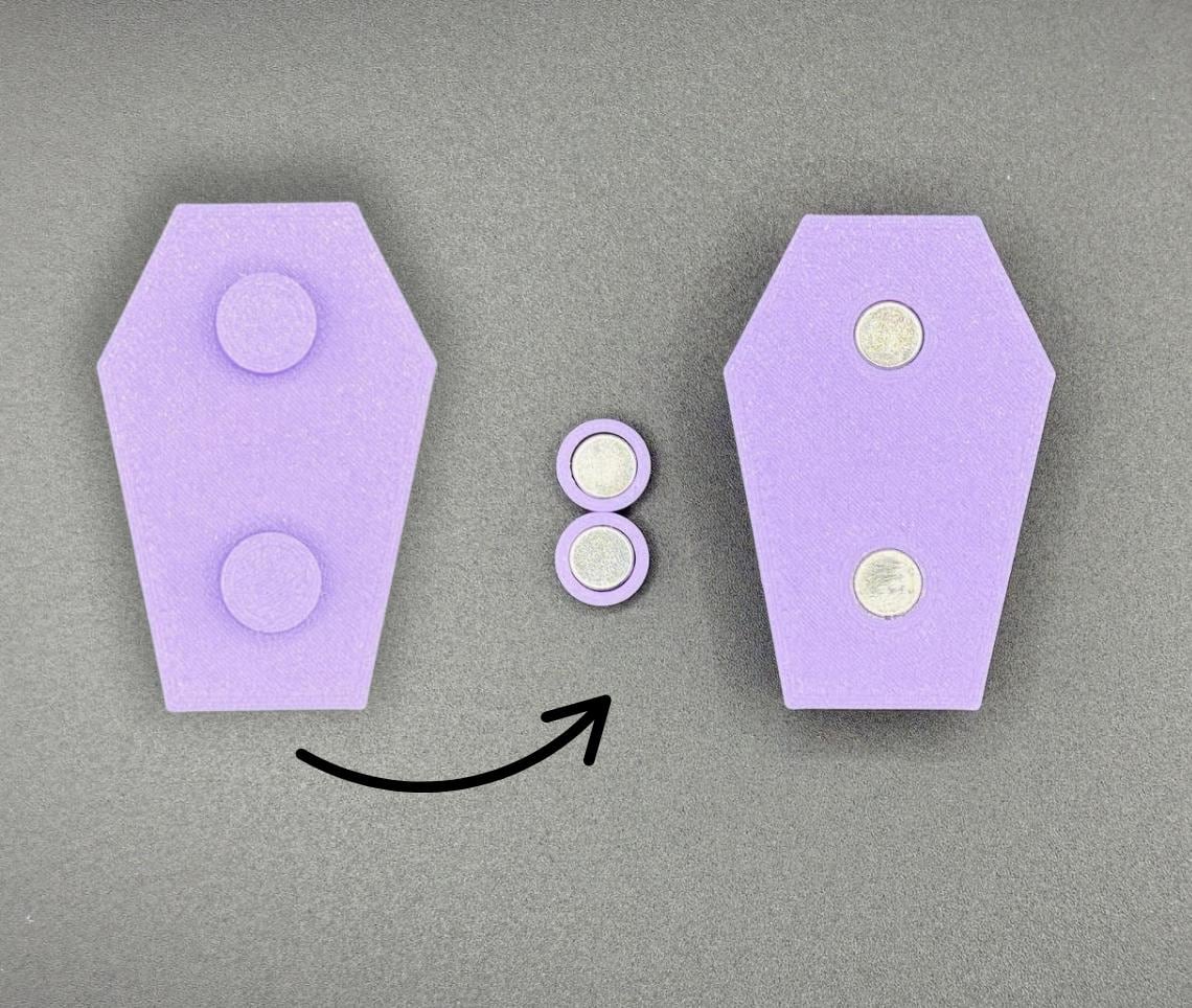 Spider Magnetic Coffin Hide - PAWS FRVR